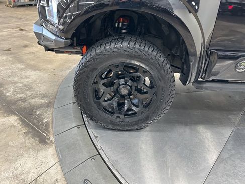 Used 2020 Ford F150 Raptor w/ Equipment Group 802A Luxury image 34