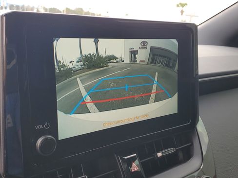 Certified 2025 Toyota Corolla Core image 33