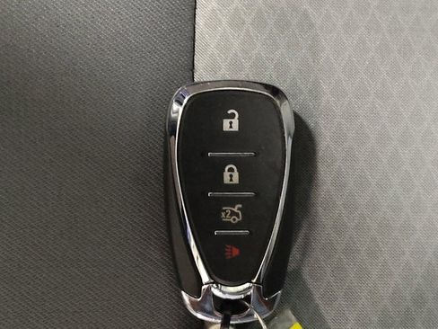 Used 2016 Chevrolet Malibu LT image 32