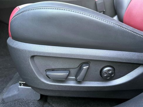 Certified 2024 INFINITI QX50 Sport image 10