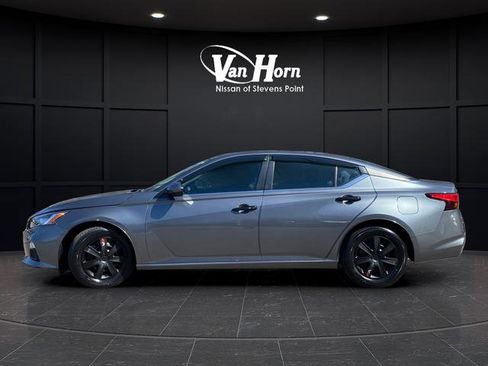 Used 2020 Nissan Altima 2.5 S FWD image 4