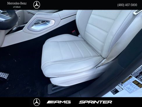 New 2026 Mercedes-Benz GLS 580 4MATIC image 14