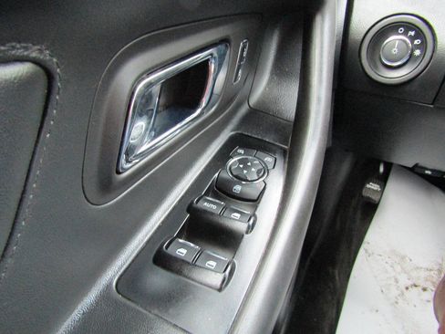 Used 2015 Ford Taurus SEL w/ Equipment Group 201A AWD/4WD image 19