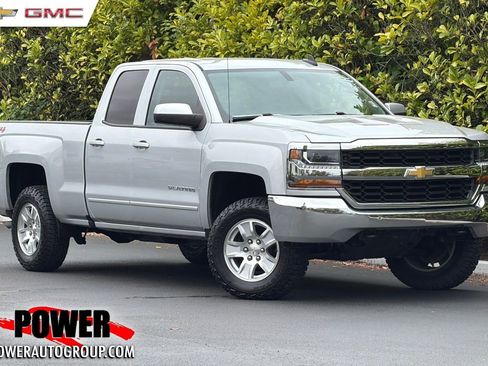 Used 2018 Chevrolet Silverado 1500 LT AWD/4WD image 1