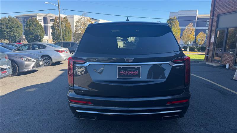 Used 2022 Cadillac XT6 Premium Luxury AWD/4WD image 16