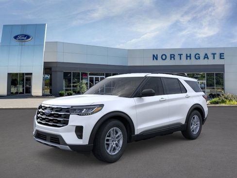 New 2026 Ford Explorer Active image 2