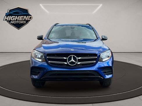 Used 2018 Mercedes-Benz GLC 300 4MATIC w/ AMG Line image 9