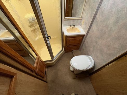 Used 1995 Ford E-350 and Econoline 350 image 35