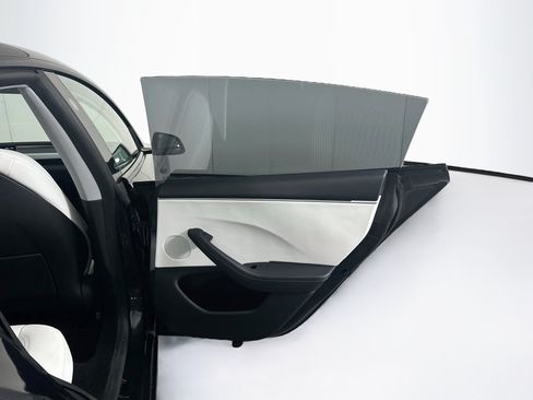 Used 2025 Tesla Model 3 Long Range RWD image 30