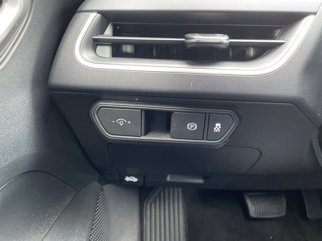 New 2026 Kia K4 FWD image 25