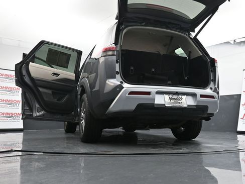 Used 2023 Nissan Pathfinder SL image 46