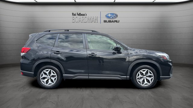 Used 2019 Subaru Forester Premium w/ All-Weather Package AWD/4WD image 3
