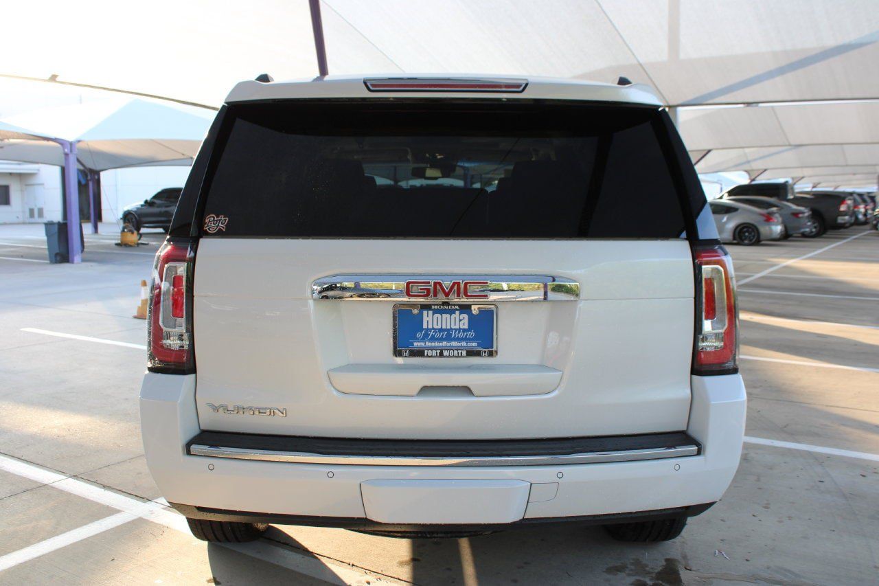 Used 2017 GMC Yukon Denali w/ Open Road Package AWD/4WD image 4