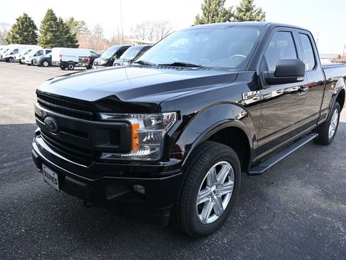 Used 2018 Ford F150 XLT w/ Equipment Group 302A Luxury image 3