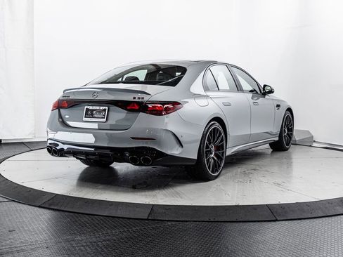 Used 2025 Mercedes-Benz E 53 AMG e 4MATIC Sedan image 35