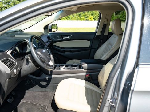 Used 2024 Ford Edge SEL AWD/4WD image 14