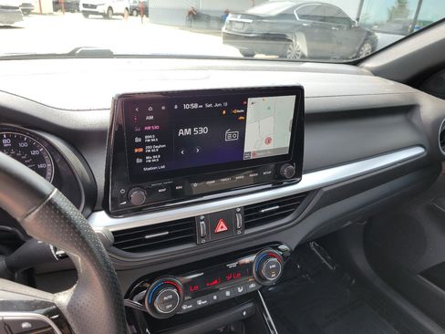 Used 2024 Kia Forte GT-Line w/ GT-Line Premium Package FWD image 27