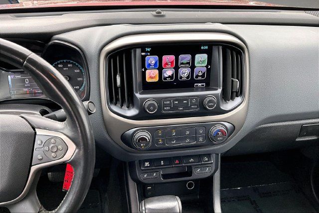 Used 2017 Chevrolet Colorado Z71 AWD/4WD image 4