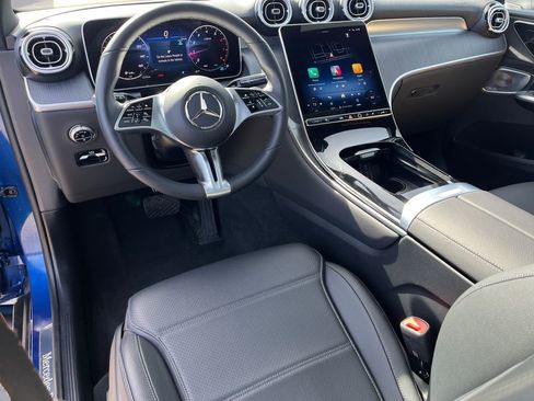 Certified 2025 Mercedes-Benz GLC 300 4MATIC image 10