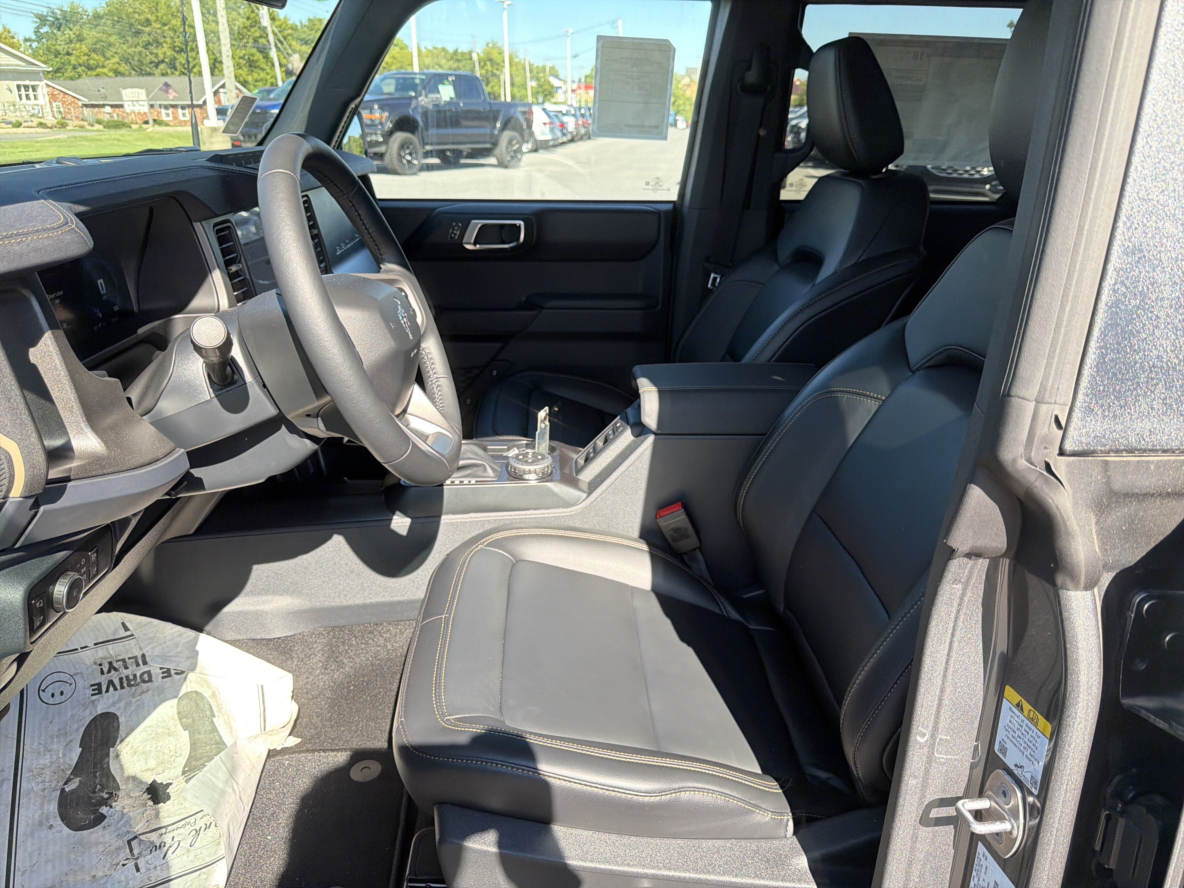 New 2025 Ford Bronco Badlands AWD/4WD image 12