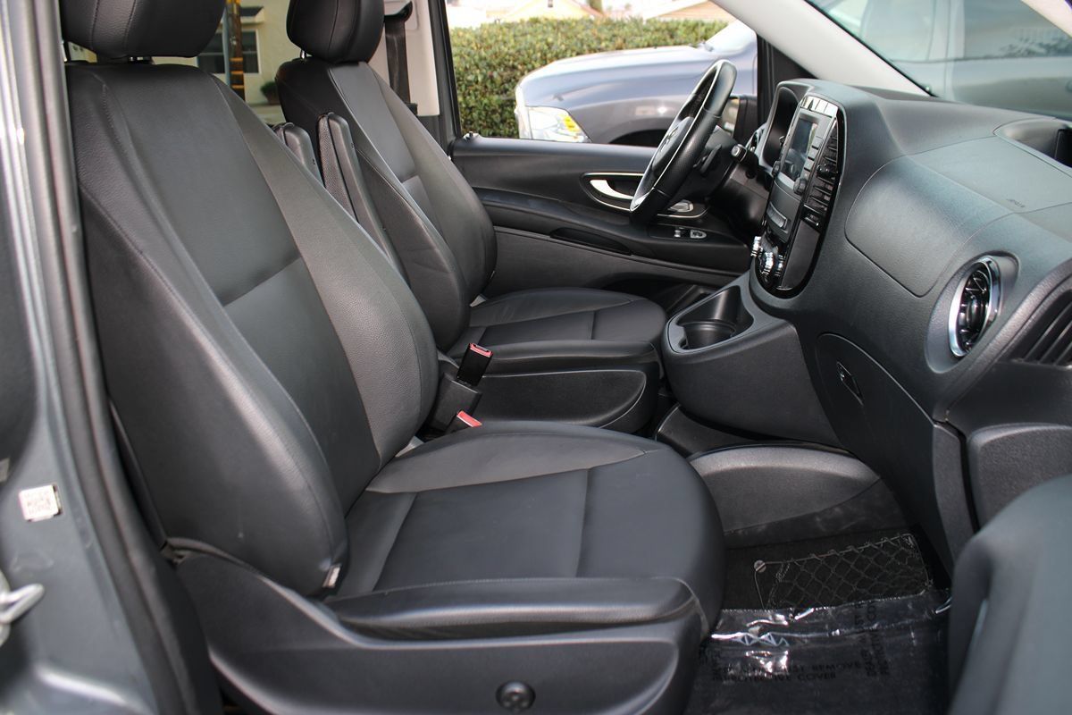 Used 2021 Mercedes-Benz Metris Passenger image 34