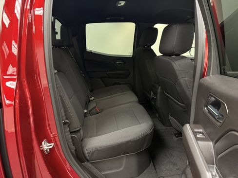 New 2026 GMC Canyon Elevation w/ Convenience Package image 17