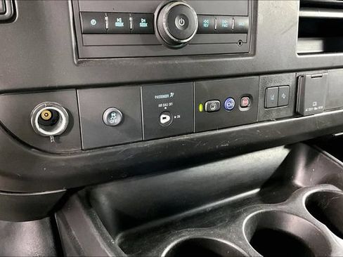 Used 2024 Chevrolet Express 3500 LT w/ LT Preferred Equipment Group RWD image 14