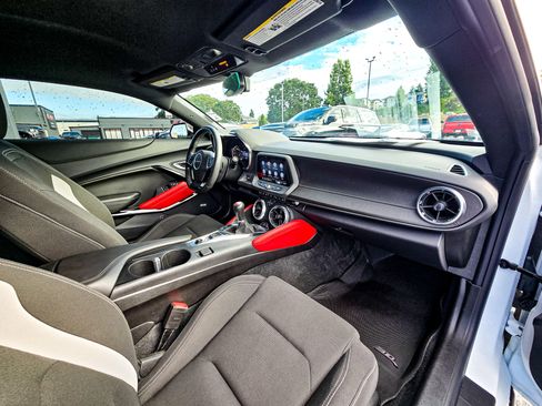 Used 2023 Chevrolet Camaro LT w/ Redline Edition image 23