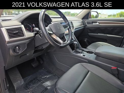 Used 2021 Volkswagen Atlas SE w/ Panoramic Sunroof Package FWD image 25
