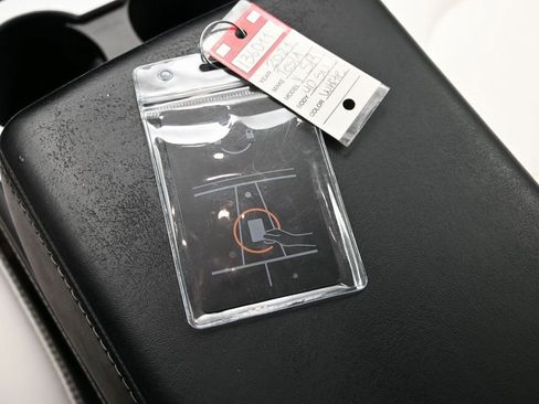 Used 2021 Tesla Model Y 2WD image 35