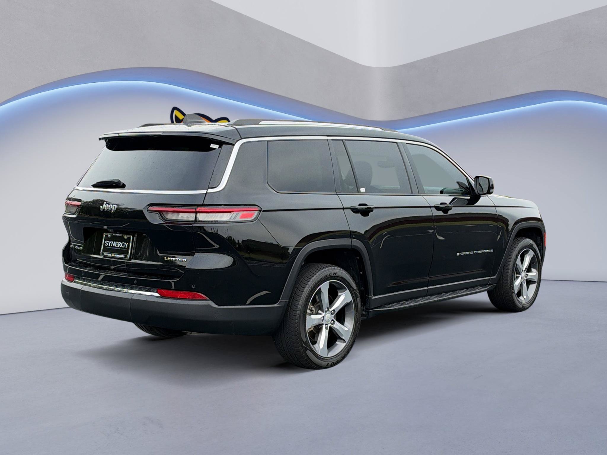 Used 2021 Jeep Grand Cherokee L Limited w/ Trailer Tow Group (B) AWD/4WD image 6