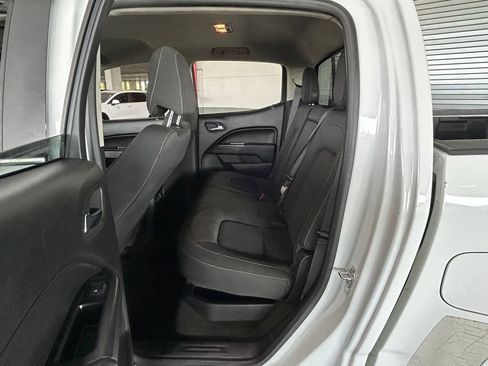 Used 2017 Chevrolet Colorado LT w/ LT Convenience Package RWD image 40