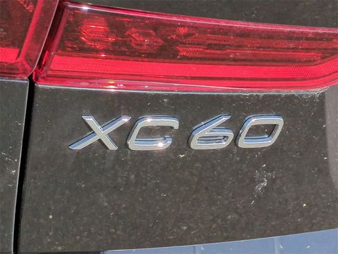 Used 2026 Volvo XC60 B5 Plus w/ Protection Package Premier image 12