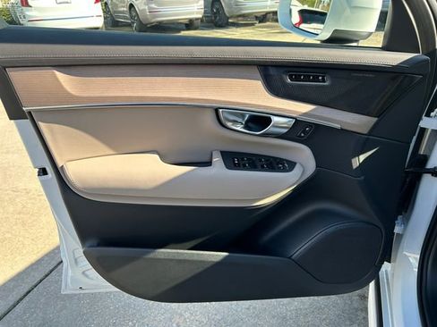 New 2026 Volvo XC90 B6 Plus w/ Protection Package AWD/4WD image 10