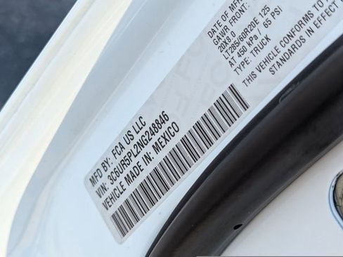 Used 2022 RAM 2500 Limited image 34