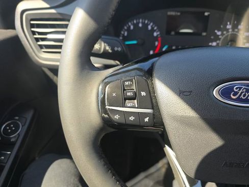 Used 2022 Ford Escape SE w/ Cold Weather Package AWD/4WD image 20