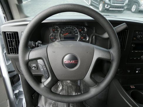 New 2025 GMC Savana 3500 w/ Power Convenience Package RWD image 4