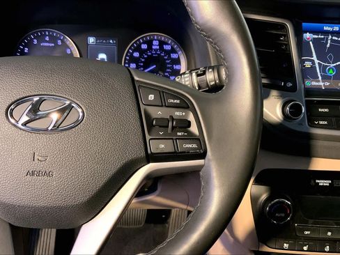 Used 2018 Hyundai Tucson Limited w/ Ultimate Package 02 FWD image 25