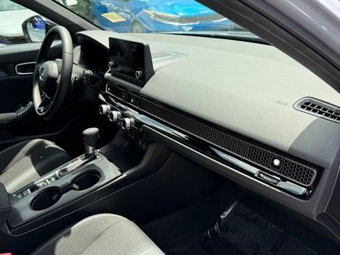 Certified 2024 Honda Civic Sport image 18