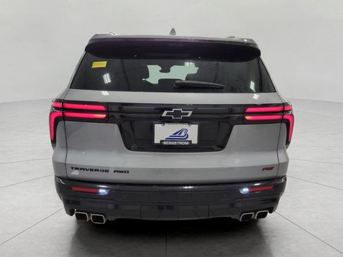 Used 2024 Chevrolet Traverse RS w/ LPO, Floor Liner Package image 27