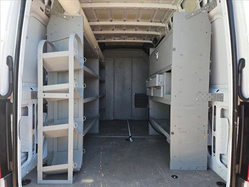 Used 2023 Mercedes-Benz Sprinter 2500 image 6