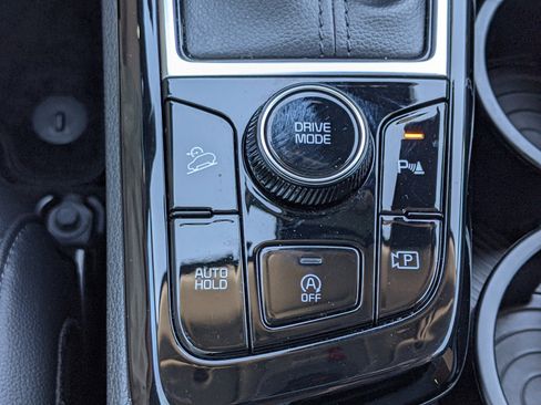 Certified 2023 Kia Sportage EX image 27