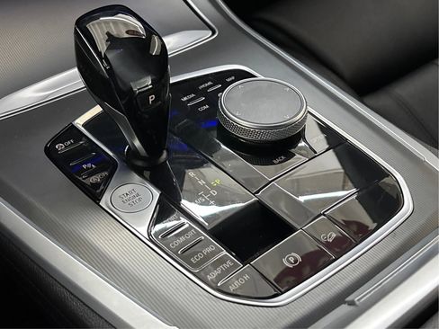 Used 2019 BMW X5 xDrive40i AWD/4WD image 46
