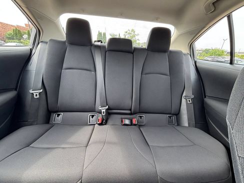 Used 2025 Toyota Corolla LE FWD image 35