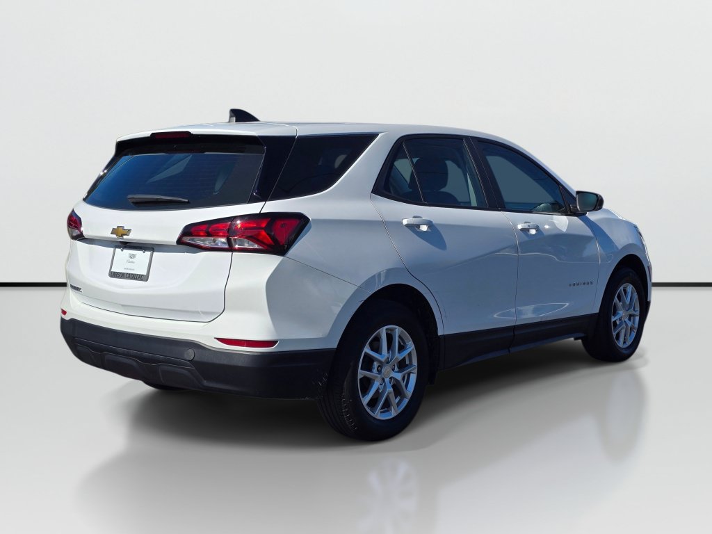 Used 2024 Chevrolet Equinox LS FWD image 7