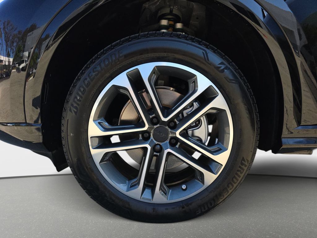 New 2026 Audi Q5 Premium AWD/4WD image 33