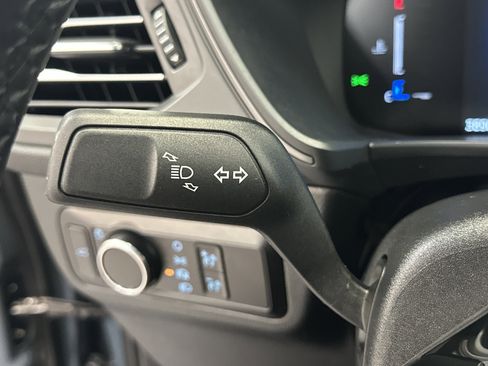 Used 2023 Ford Escape Active image 36