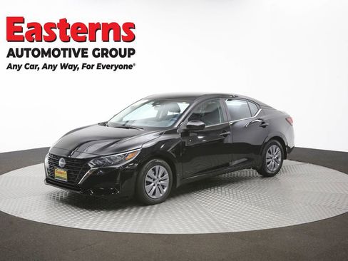 Used 2024 Nissan Sentra S image 59