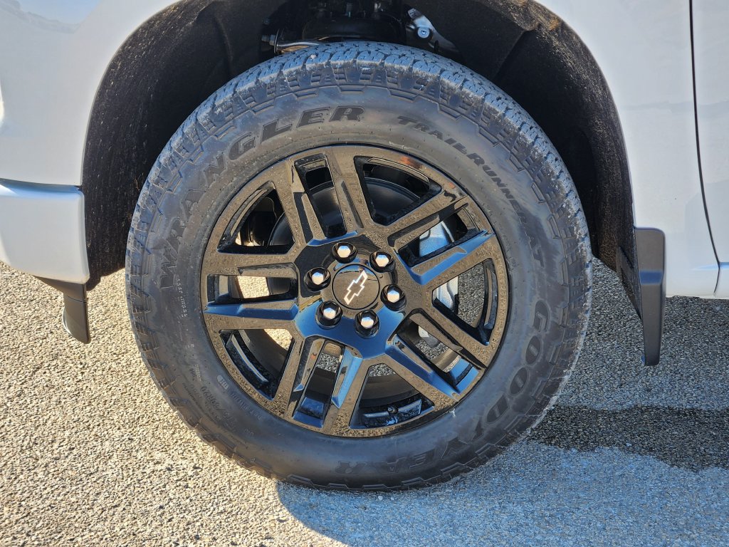 New 2026 Chevrolet Silverado 1500 RST AWD/4WD image 7