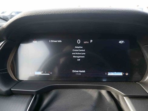 New 2025 Jeep Grand Cherokee Altitude image 40